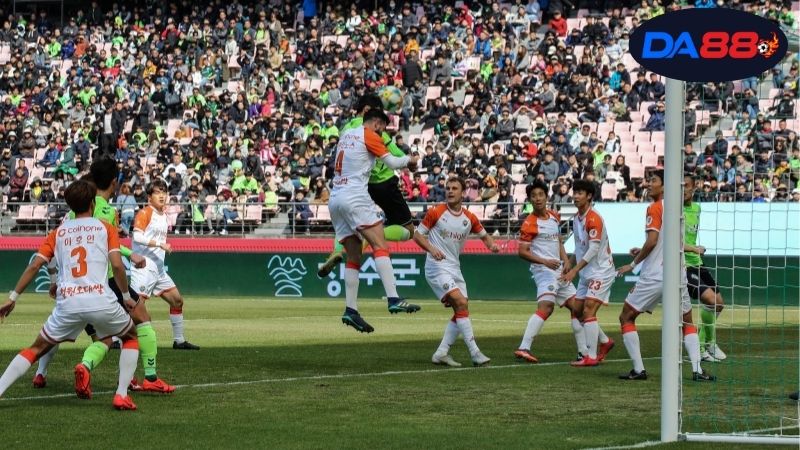 Soi kèo bóng đá Gangwon vs Jeonbuk 17h30 ngày 27/8 (Cúp QG Hàn Quốc 2025) 2 Soi kèo bóng đá Gangwon vs Jeonbuk 17h30 ngày 27/8 (Europa League 2025/26)